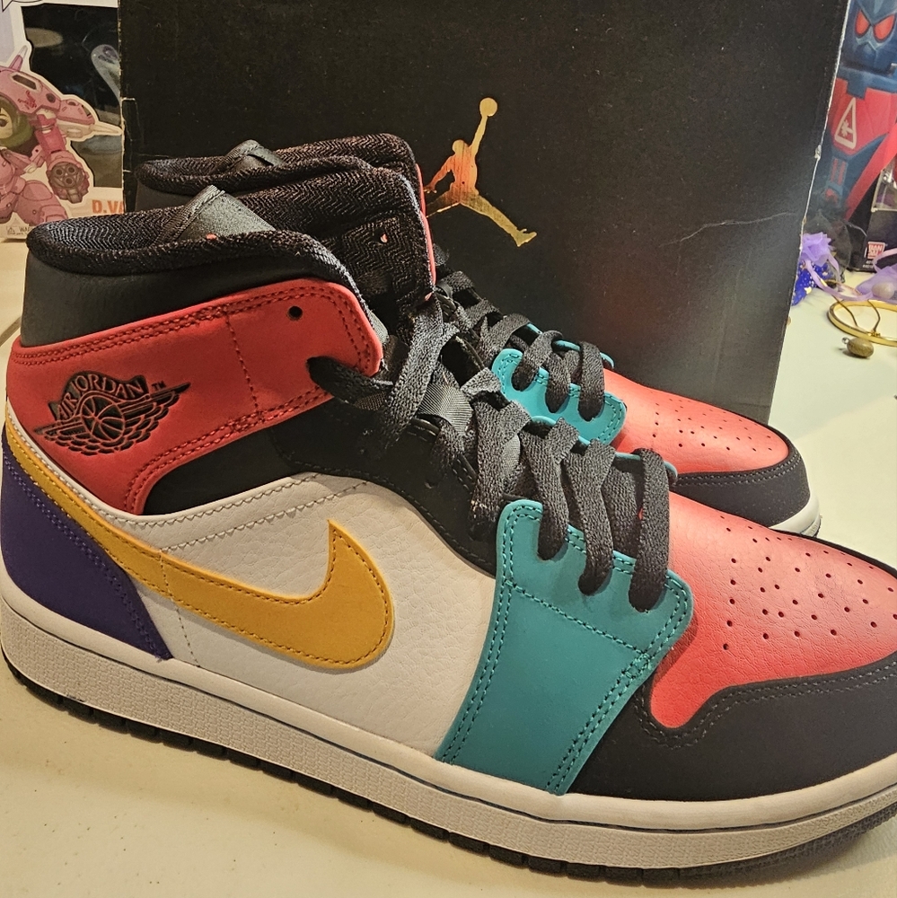 Jordan 1 MidBred Multi-Color